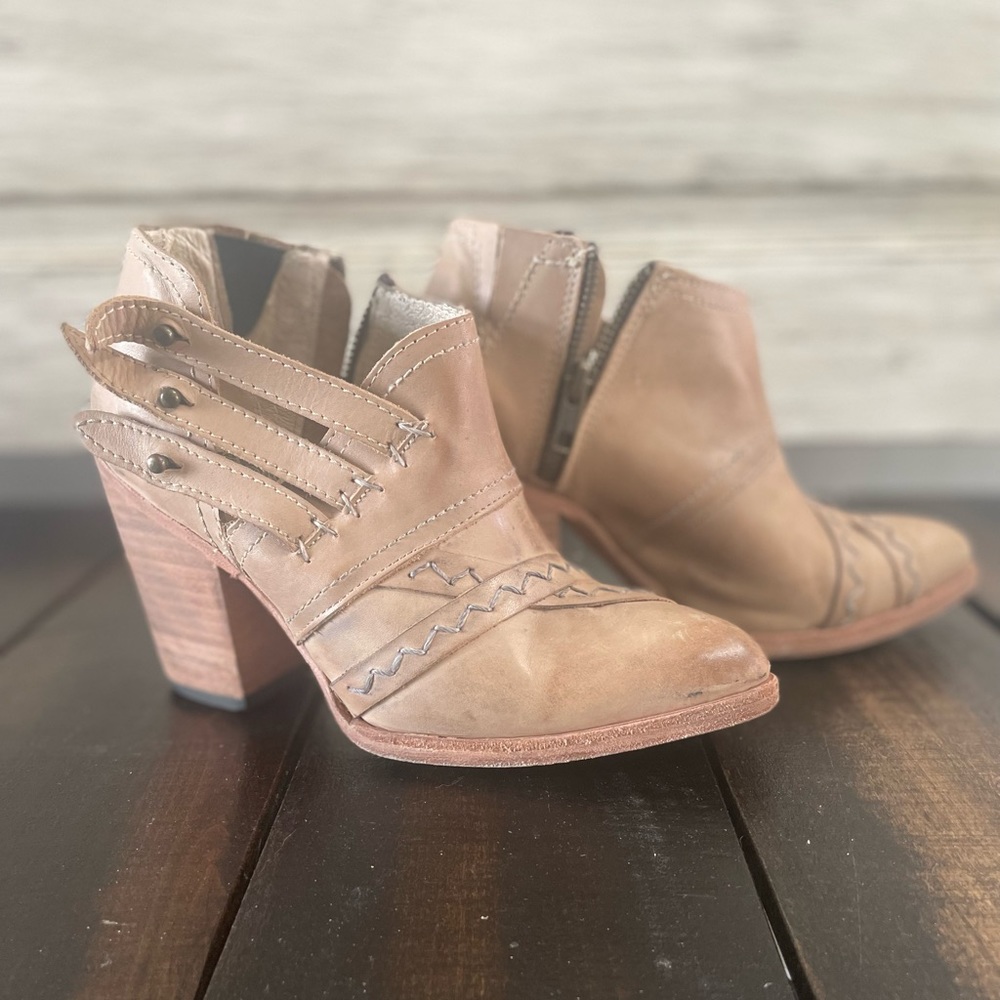 FB Gate | Freebird Stores